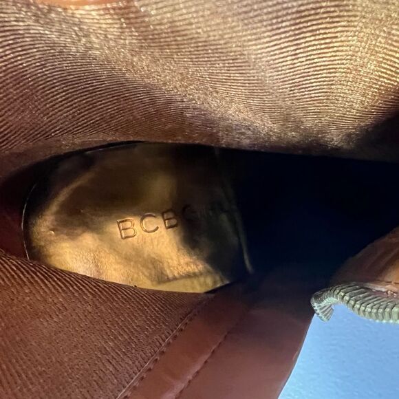 BCBGirls Inkie’s Brown Suede Fringe Roper Style Ankle Boots Side Zip Round Toe - Picture 8 of 14